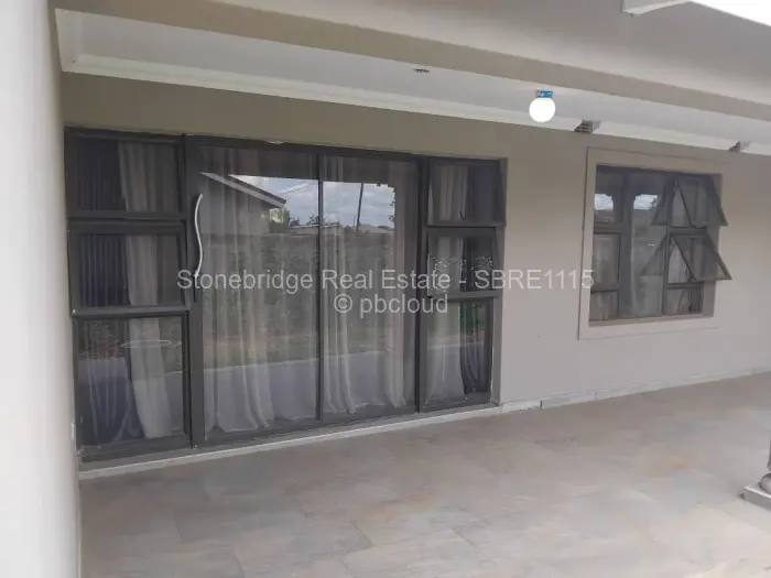 4 Bedroom House for Sale in Harrisvale, Bulawayo