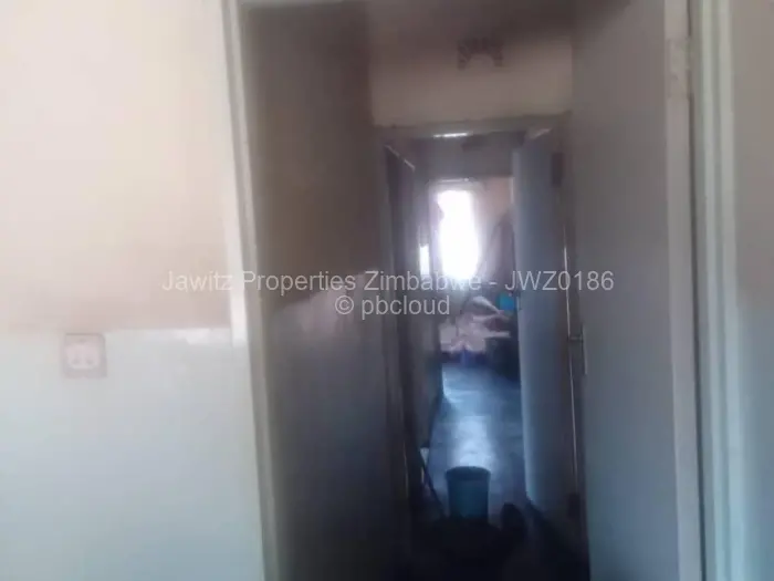 2 Bedroom House for Sale in Kuwadzana, Harare