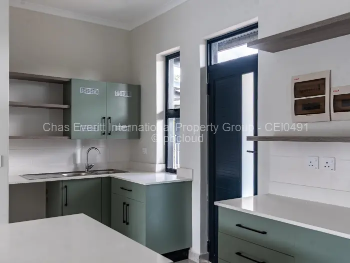 Flat/Apartment to Rent in Vainona, Harare