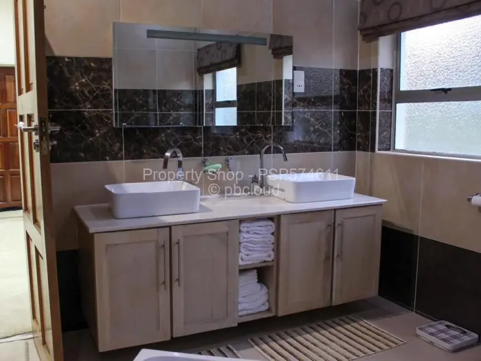 4 Bedroom House to Rent in Helensvale, Harare