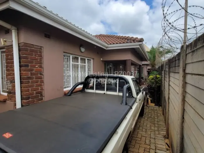 4 Bedroom House for Sale in Granary Park, Harare