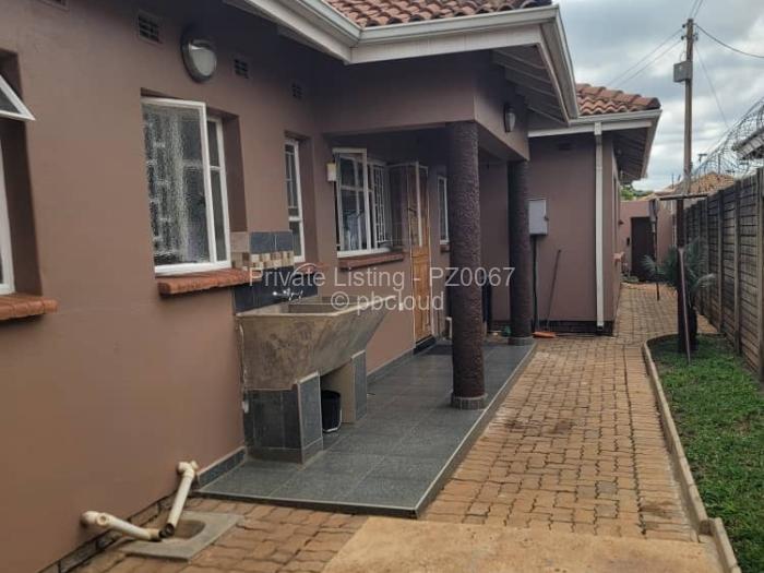 4 Bedroom House for Sale in Granary Park, Harare
