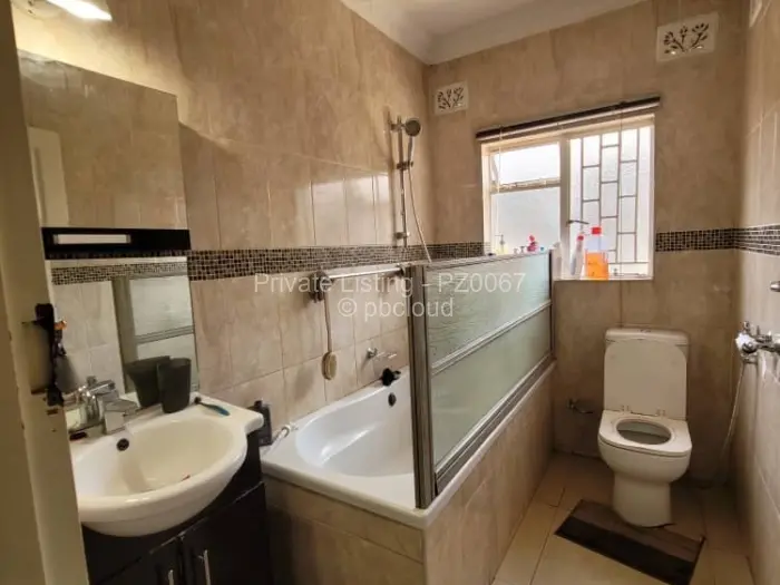 4 Bedroom House for Sale in Granary Park, Harare