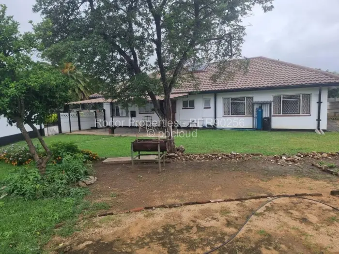 House for Sale in Woodlands, Bulawayo