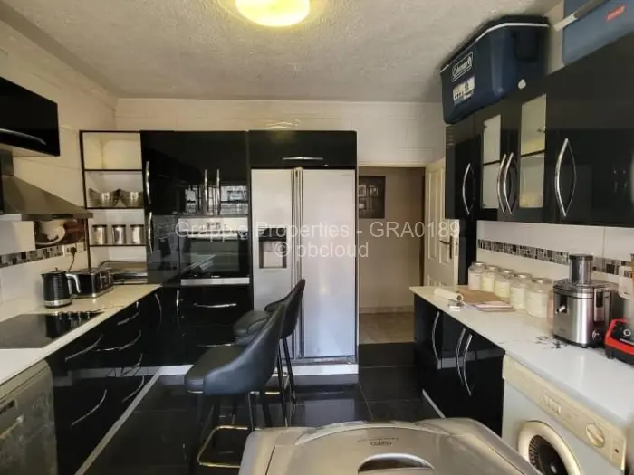 4 Bedroom House for Sale in Granary Park, Harare