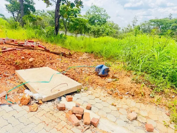 Residential Stand for Sale in Carrick Creagh Estate, Harare