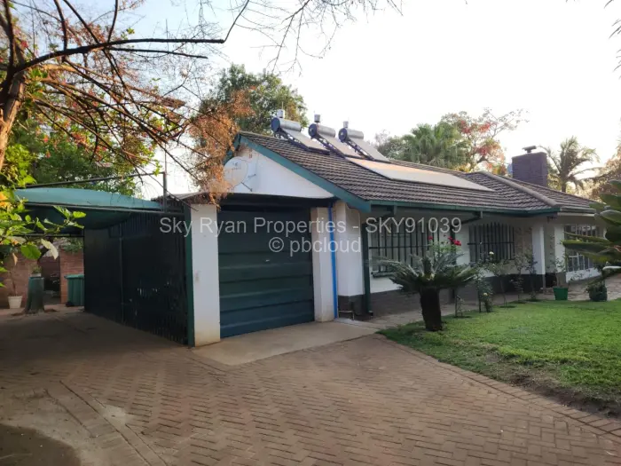 3 Bedroom House for Sale in Avondale, Harare