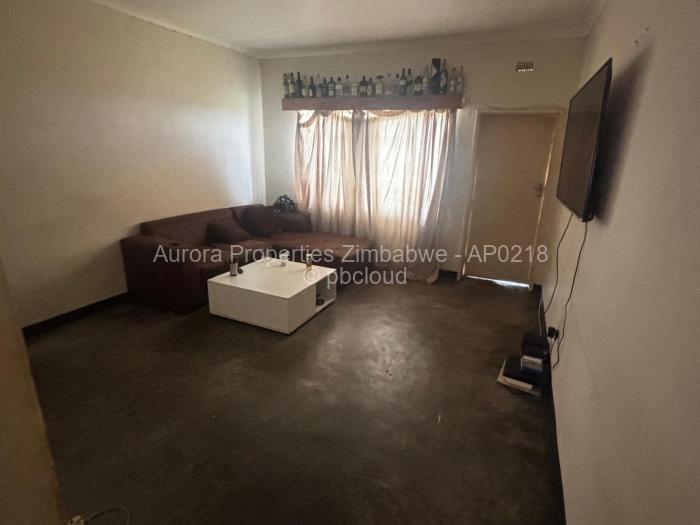 Flat/Apartment for Sale in Mabvuku, Harare