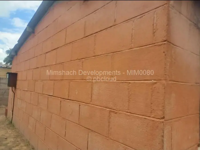 2 Bedroom House for Sale in Glen Norah, Harare