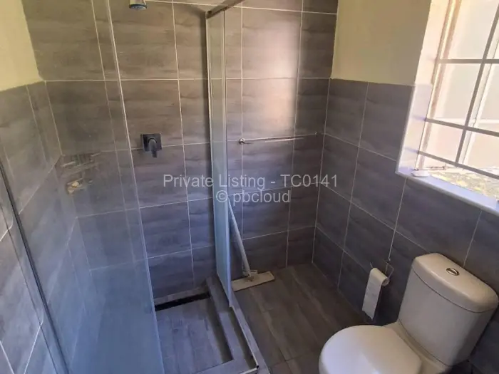 Townhouse/Cluster to Rent in Newlands, Harare