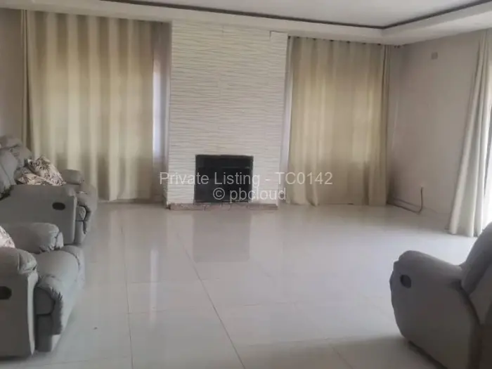 4 Bedroom House to Rent in Sally Mugabe Heights, Harare