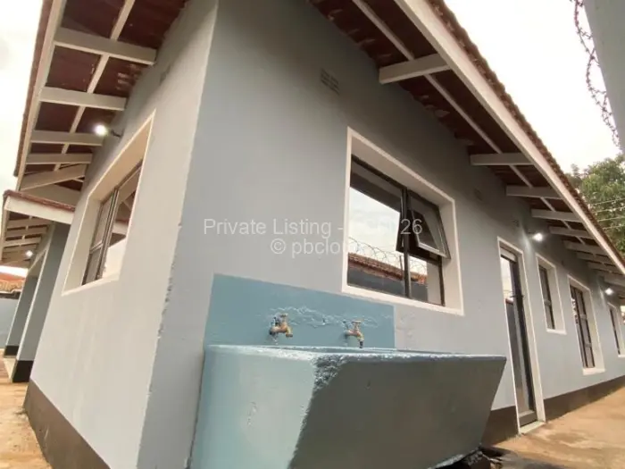 3 Bedroom House to Rent in Damofalls, Damofalls