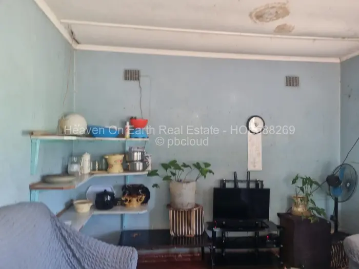 2 Bedroom House for Sale in Redcliff, Redcliff
