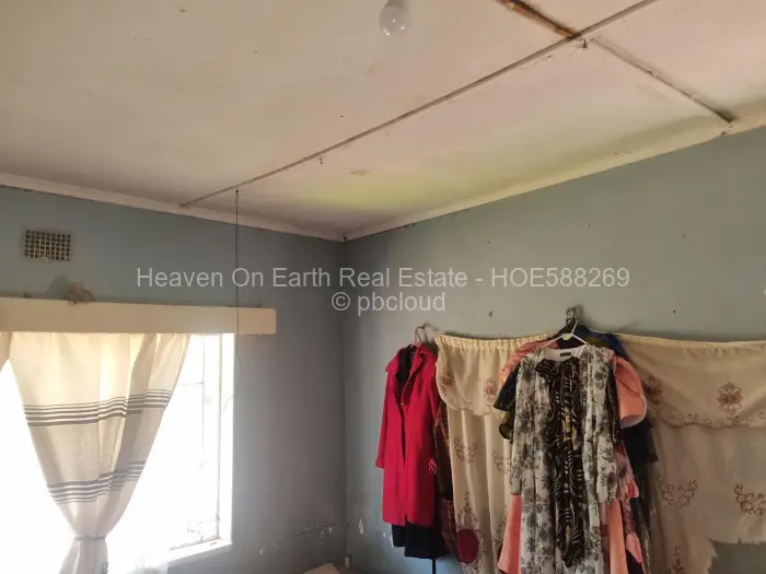 2 Bedroom House for Sale in Redcliff, Redcliff
