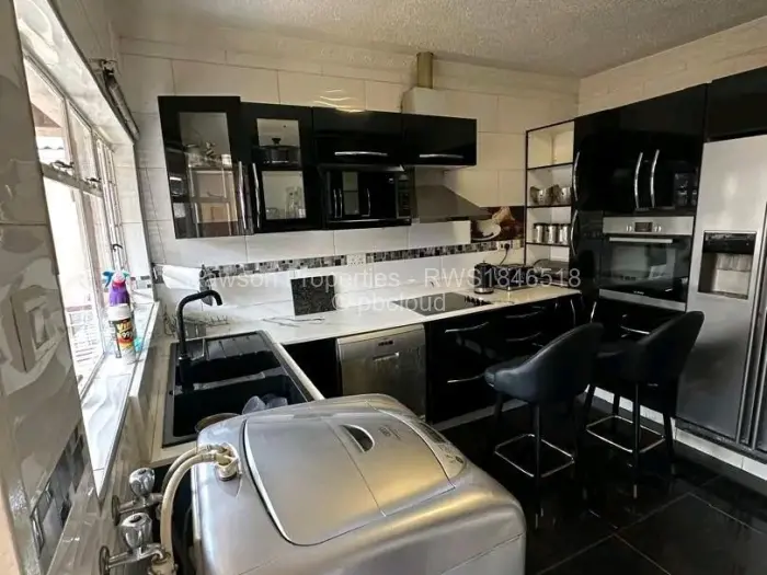 4 Bedroom House for Sale in Granary Park, Harare