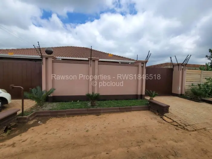 4 Bedroom House for Sale in Granary Park, Harare