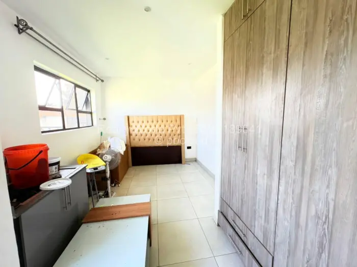 Townhouse/Cluster to Rent in Borrowdale, Harare