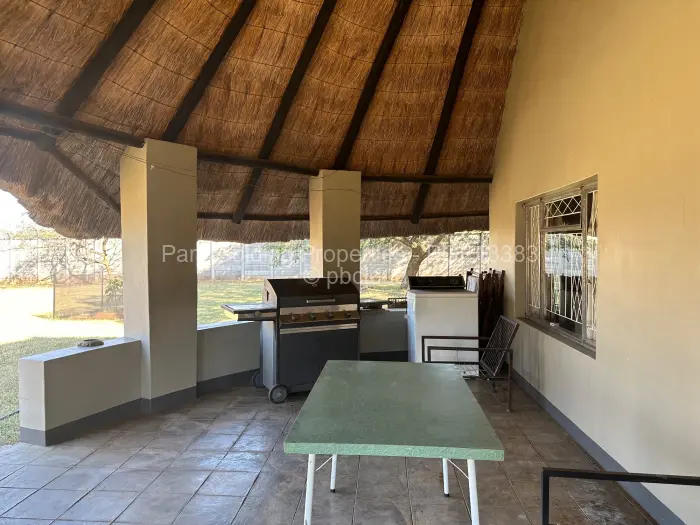 4 Bedroom House for Sale in Burnside, Bulawayo