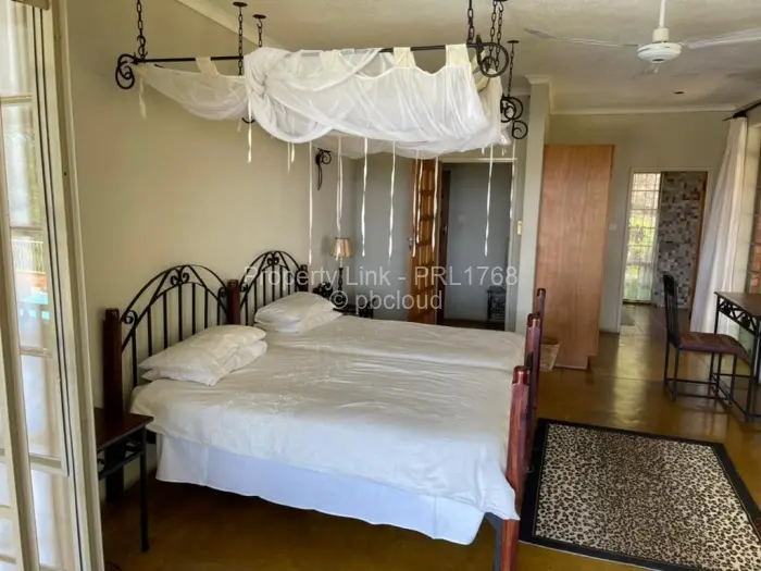 4 Bedroom House for Sale in Kariba, Kariba