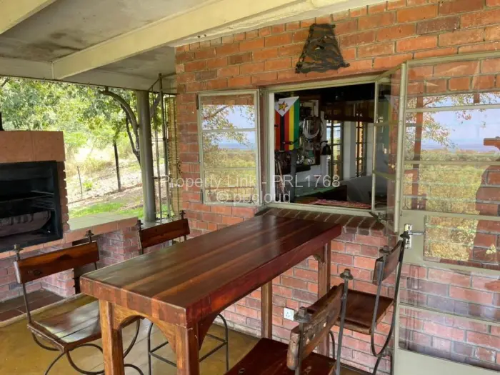 4 Bedroom House for Sale in Kariba, Kariba