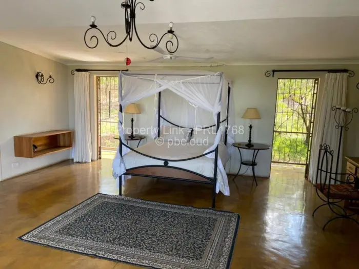 4 Bedroom House for Sale in Kariba, Kariba