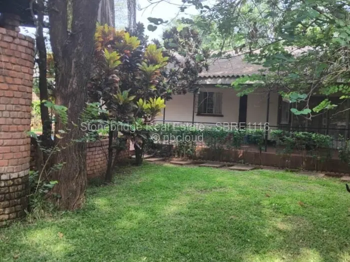 4 Bedroom House for Sale in Chiredzi, Chiredzi