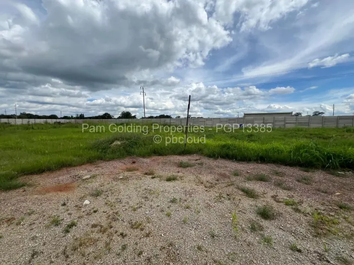 Industrial Stand to Rent in Norton, Norton