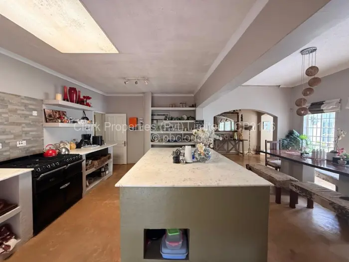 Office to Rent in Avondale, Harare