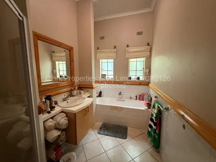 Office to Rent in Avondale, Harare