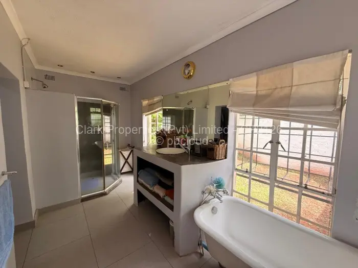 Office to Rent in Avondale, Harare