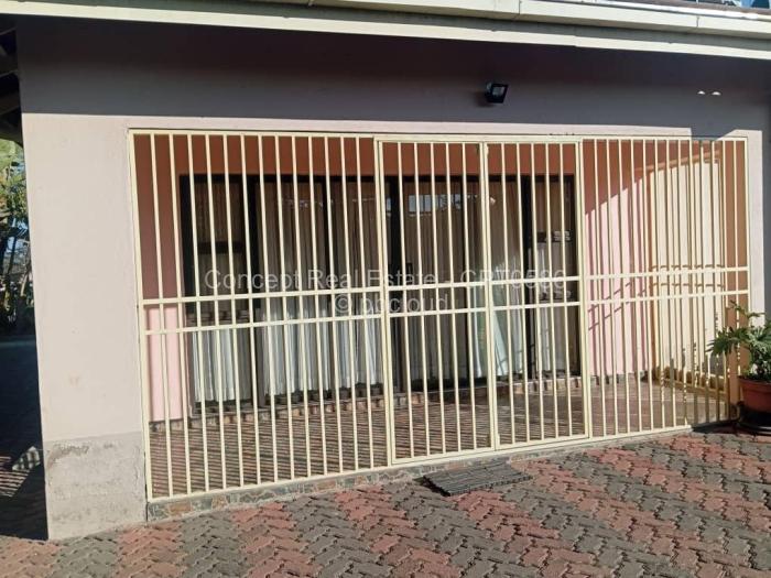 4 Bedroom House to Rent in Manresa, Harare