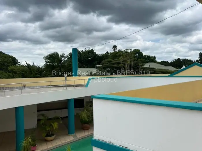 10 Bedroom House for Sale in Mount Pleasant, Harare