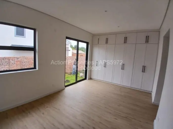 Townhouse/Cluster to Rent in Highlands, Harare