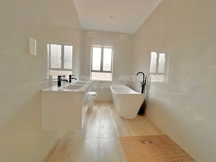 Townhouse/Cluster for Sale in Pomona, Harare