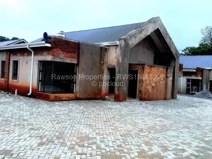 Townhouse/Cluster for Sale in Pomona, Harare