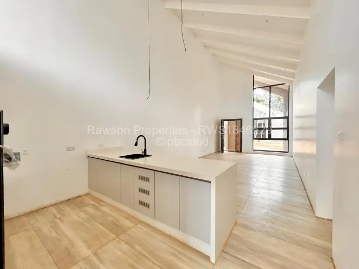 Townhouse/Cluster for Sale in Pomona, Harare