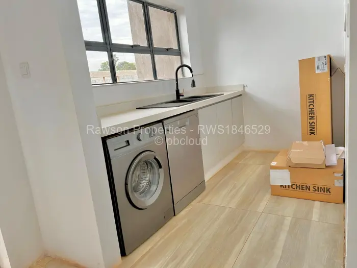 Townhouse/Cluster for Sale in Pomona, Harare