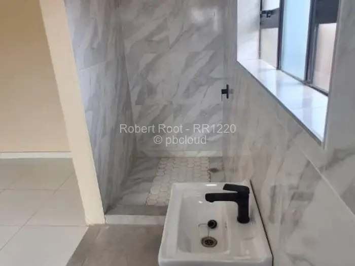 4 Bedroom House for Sale in Haydon Park, Mazowe