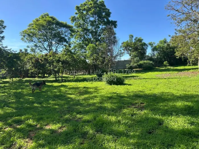 2 Bedroom House for Sale in Borrowdale Brooke, Harare