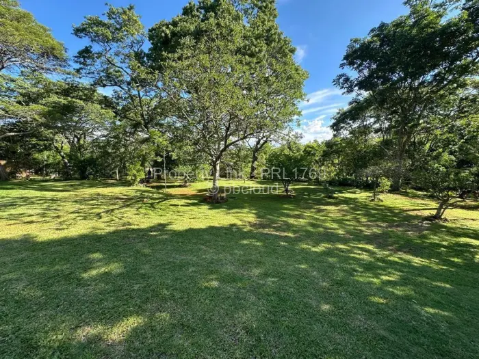 2 Bedroom House for Sale in Borrowdale Brooke, Harare