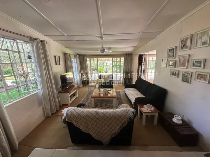 2 Bedroom House for Sale in Borrowdale Brooke, Harare