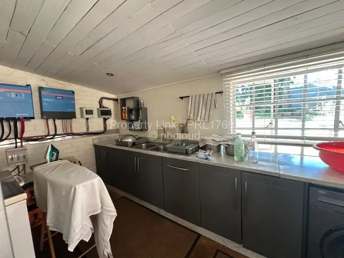 2 Bedroom House for Sale in Borrowdale Brooke, Harare