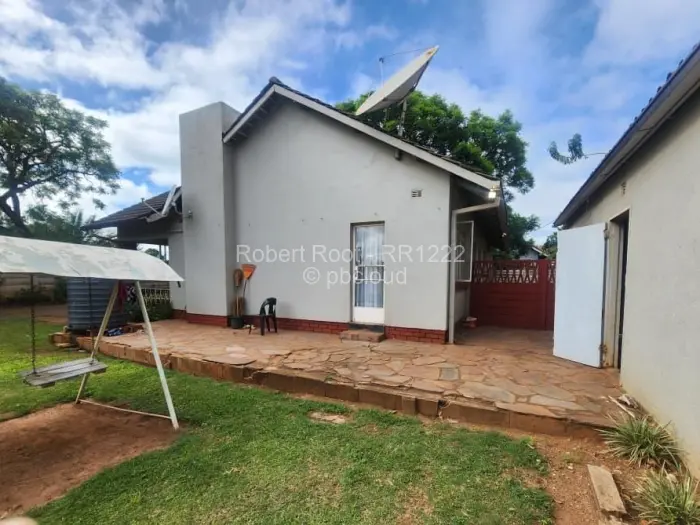 3 Bedroom House to Rent in Cranborne, Harare