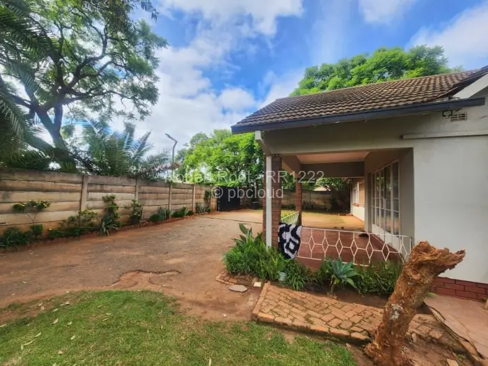 3 Bedroom House to Rent in Cranborne, Harare