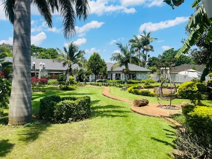 5 Bedroom House to Rent in Mount Pleasant, Harare