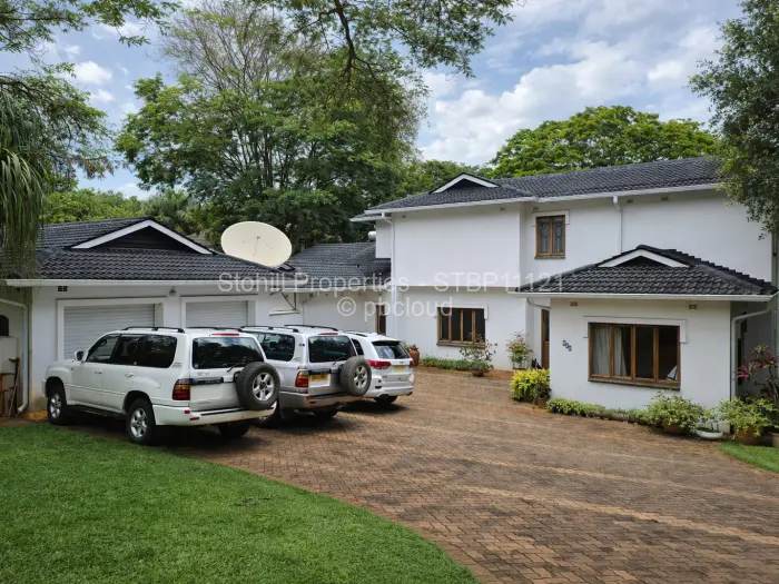 4 Bedroom House for Sale in Borrowdale Brooke, Harare