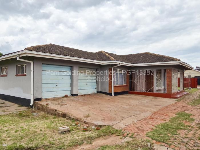 4 Bedroom House for Sale in Marimba Park, Harare