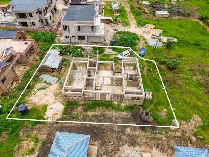 Townhouse/Cluster for Sale in Quinnington, Harare