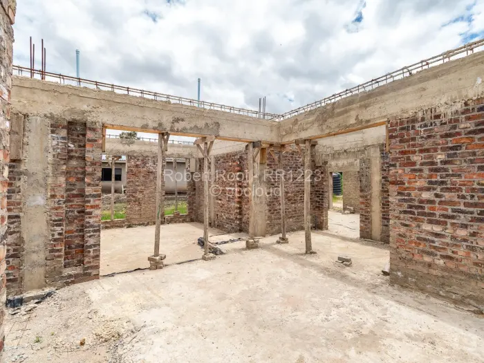 Townhouse/Cluster for Sale in Quinnington, Harare