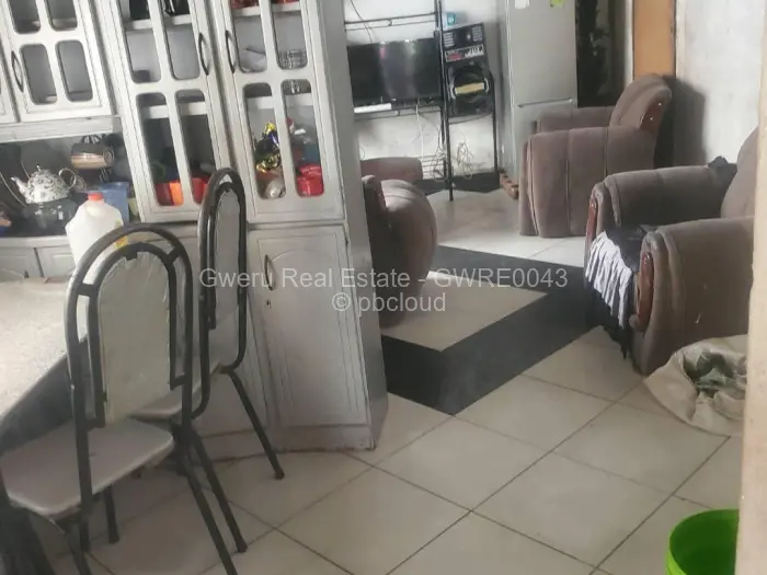 3 Bedroom House for Sale in Nehosho, Gweru